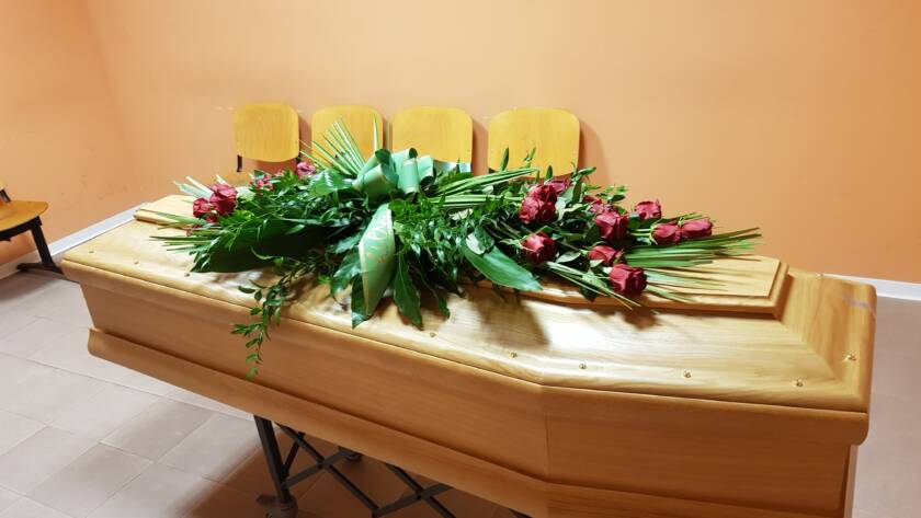 Copribara rose rosse